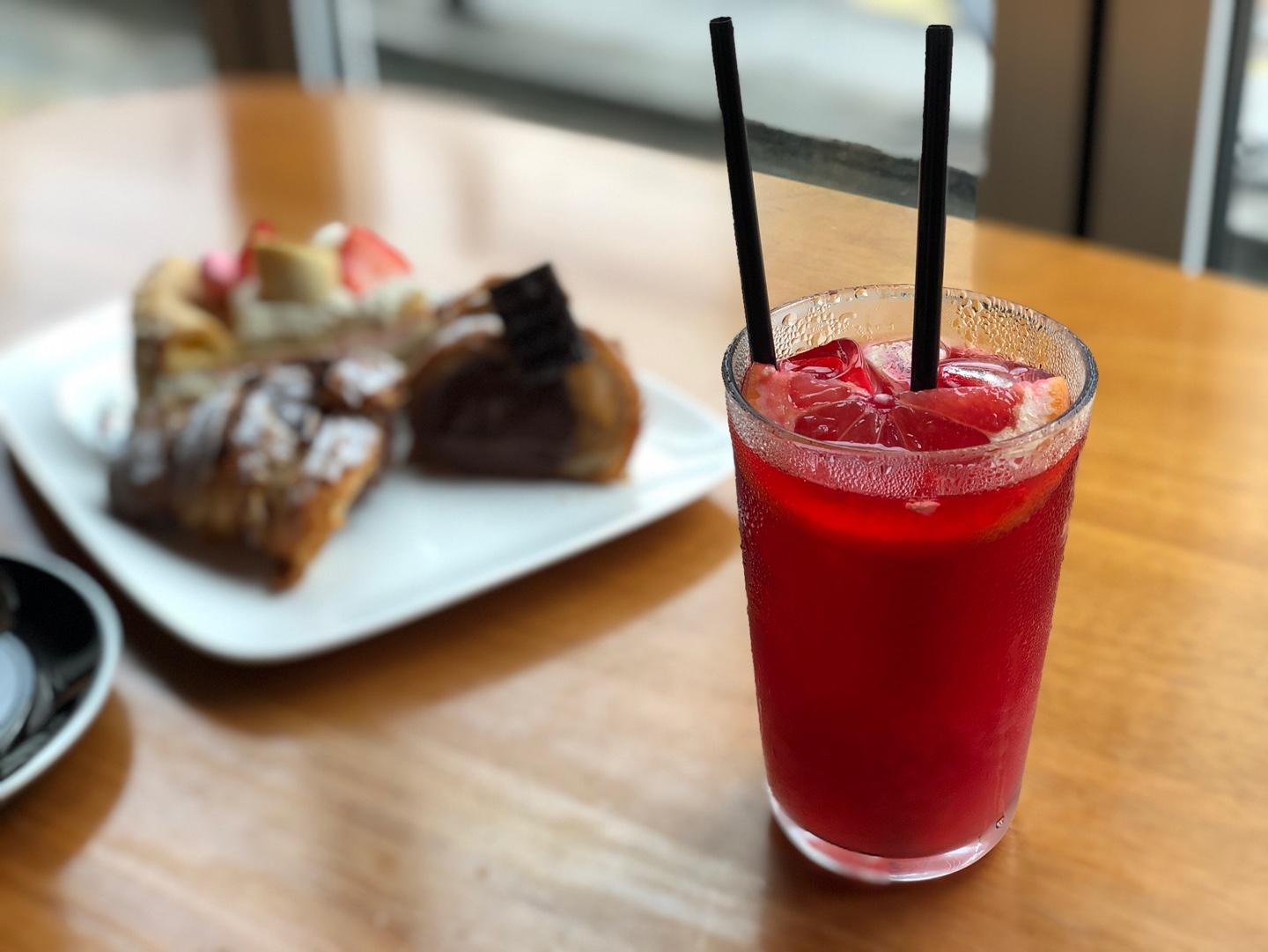 Humming Bella 弘大店飲品與甜點